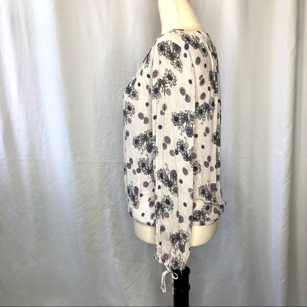 Lucky Brand semi-sheer crepe buttoned lotus top XS - Picture 6 of 8